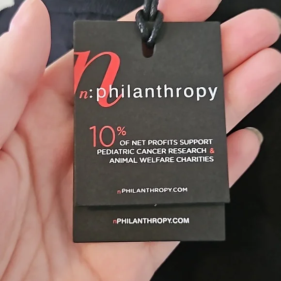 N:philanthropy! Cold shoulder cut out short sleeve t-shirt - Picture 5 of 6